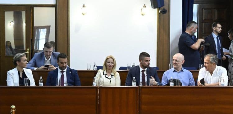 Галерија 3