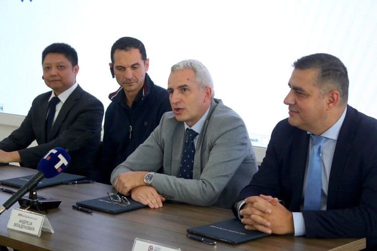 Галерија 6